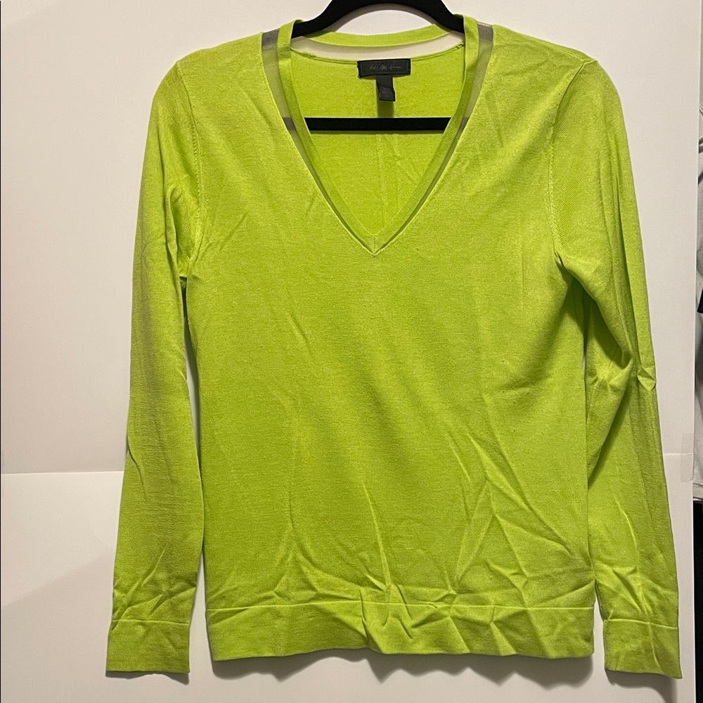 Saks Fifth Avenue Lime Green V-Neck Long Sleeve Top